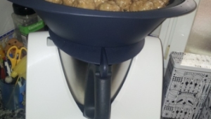 Albóndigas en salsa de almendras con Thermomix®